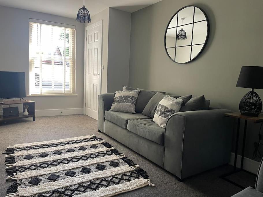 Oak House - 3Bed Townhouse With Free Parking In The Town Centre By Shortstays4U King's Lynn Buitenkant foto
